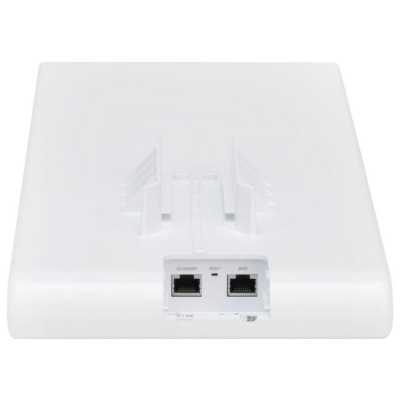Точка доступа Ubiquiti UniFi UAP-AC-M-PRO