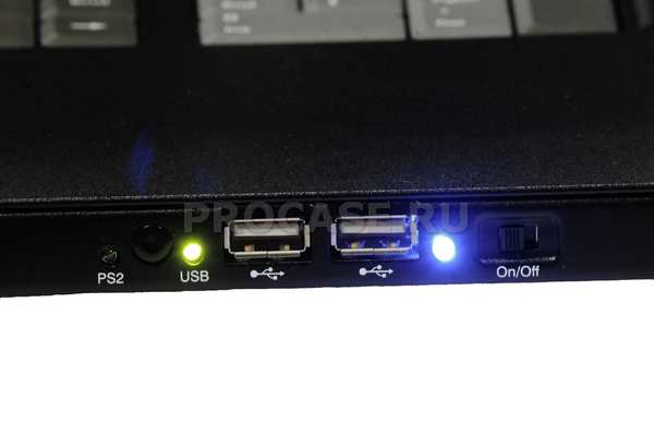 Консоль KVM Procase UNIUS 17