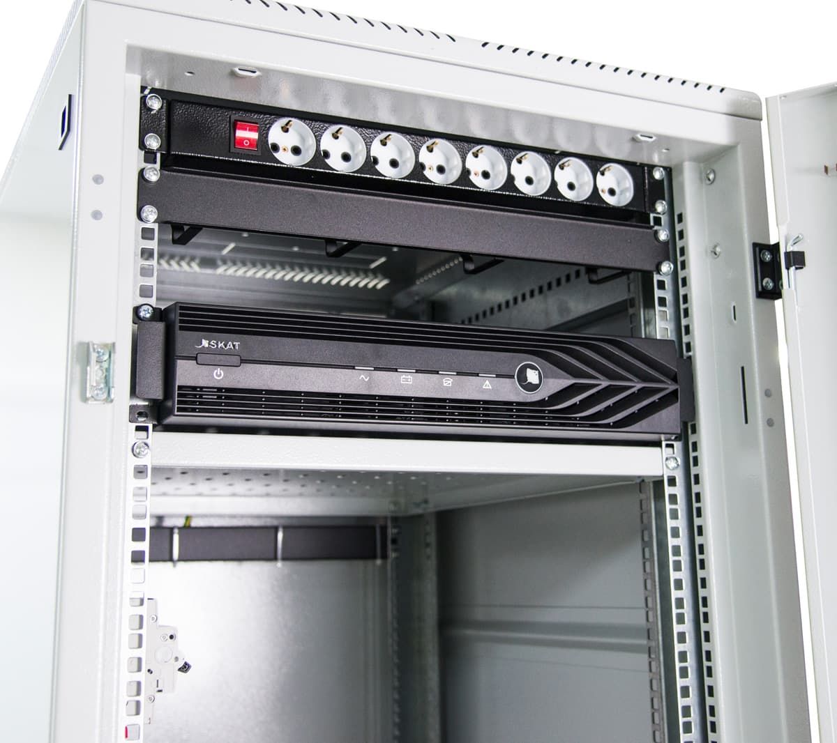 Комплекс бесперебойного питания Бастион SKAT UPS 10000 SNMP